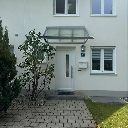 Luxus Pur Endhaus 3sz Mit Garten,kamin, Klima Ferienhaus *